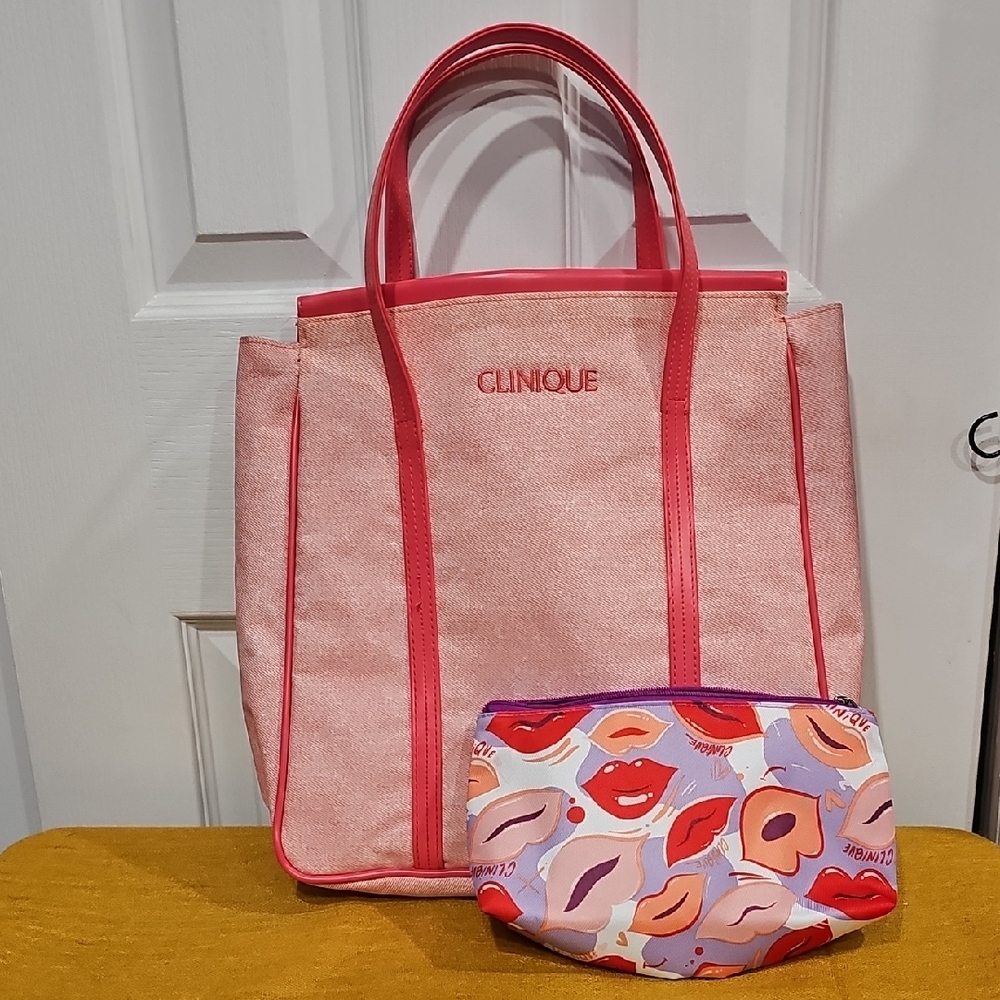 Clinque Tote & Cosmetic Case Set NWOT